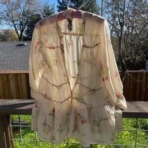 Johnny Was XS Button Down Top